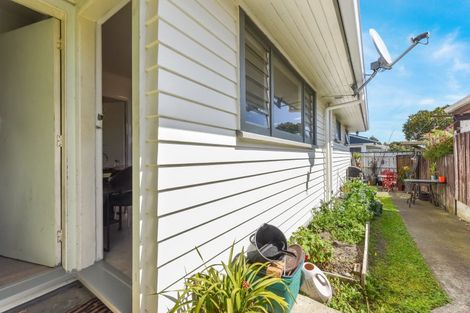 Photo of property in 16a Palm Avenue, Stoke, Nelson, 7011