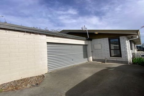 Photo of property in 1/11 Manor Place, Bryndwr, Christchurch, 8053