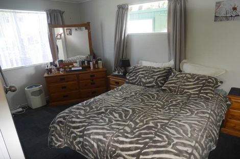 Photo of property in 10a Camellia Terrace, Maungaraki, Lower Hutt, 5010