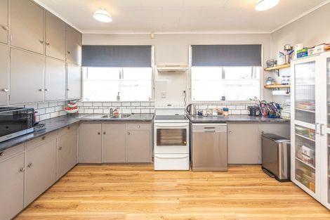 Photo of property in 27 Roberts Avenue, Aramoho, Whanganui, 4500