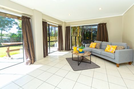 Photo of property in 60 Scott Road, Stanmore Bay, Whangaparaoa, 0932