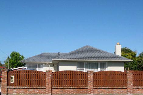 Photo of property in 262 Main North Road, Redwood, Christchurch, 8051