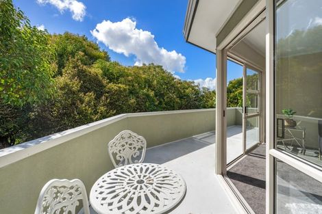 Photo of property in 51b Birkdale Road, Birkdale, Auckland, 0626