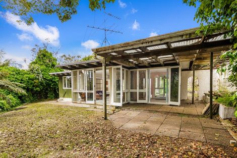 Photo of property in 81 Glamorgan Drive, Torbay, Auckland, 0630