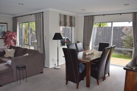Photo of property in 8a Saltaire Street, Avondale, Auckland, 1026