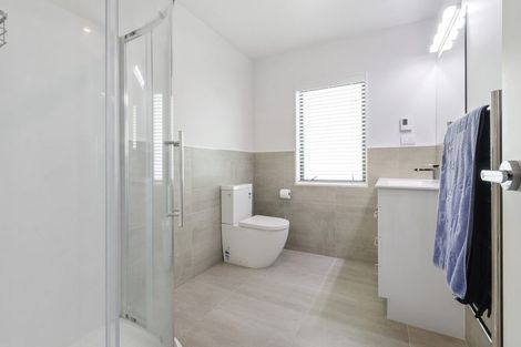 Photo of property in 28 Tawhiti Road, Pukekohe, 2120