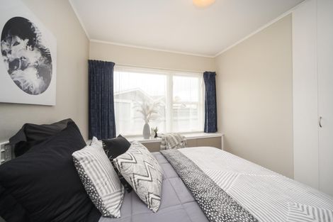 Photo of property in 5 Aspiring Avenue, Milson, Palmerston North, 4414