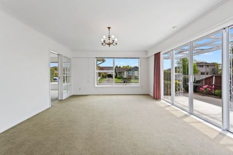 Photo of property in 3 Glenavon Place, Ilam, Christchurch, 8041