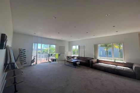 Photo of property in 86 Oakway Drive, Schnapper Rock, Auckland, 0632