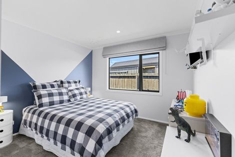 Photo of property in 53 Mount Nicholas Avenue, Wanaka, 9305