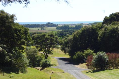 Photo of property in 6 Kereru Lane, Matata, 3194