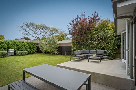 Photo of property in 93 Stanbury Avenue, Somerfield, Christchurch, 8024