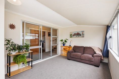 Photo of property in 22 Palliser Place, Milson, Palmerston North, 4414