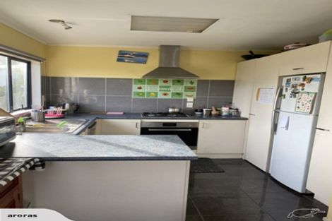 Photo of property in 3/20 Glen Vista Place, Bayview, Auckland, 0629