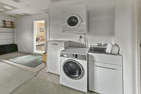 Photo of property in 1/7 Kathleen Place, Rainbow Point, Taupo, 3330