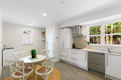 Photo of property in 73 Delaney Drive, Stokes Valley, Lower Hutt, 5019