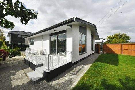 Photo of property in 36c Waimairi Road, Upper Riccarton, Christchurch, 8041
