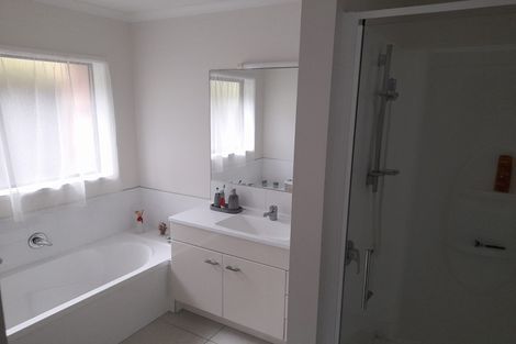 Photo of property in 14 Tieke Place, Horahora, Whangarei, 0110