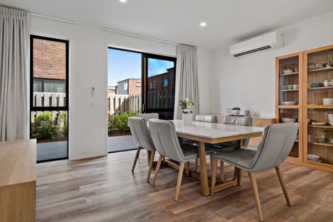 Photo of property in 71 Mangahoe Road, Mount Wellington, Auckland, 1062