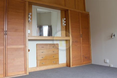 Photo of property in 82 Hazelhurst Pass, Caversham, Dunedin, 9012