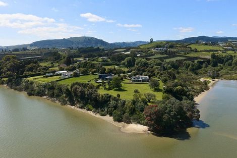 Photo of property in 228 Ranginui Road, Welcome Bay, Tauranga, 3175