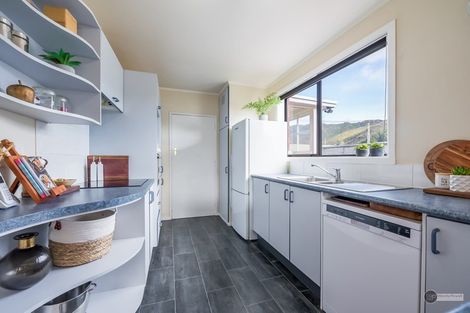 Photo of property in 3 Grierson Street, Naenae, Lower Hutt, 5011