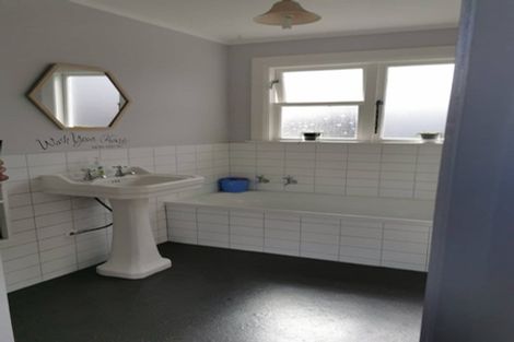 Photo of property in 37 Grey Street, Marton, 4710