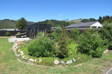 Photo of property in 77 Shiel Street, Reefton, 7830