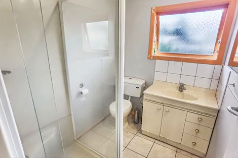 Photo of property in 22 Larne Avenue, Pakuranga Heights, Auckland, 2010