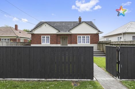 Photo of property in 47 Waiwhetu Road, Waiwhetu, Lower Hutt, 5010