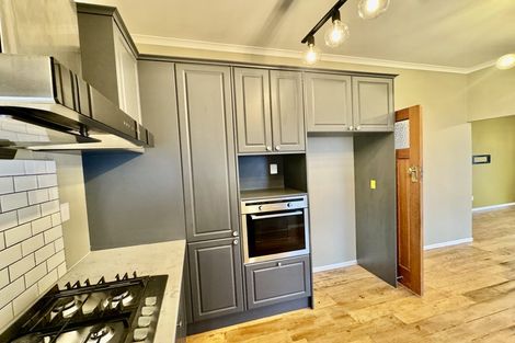 Photo of property in 15 Chatham Avenue, Mount Albert, Auckland, 1025