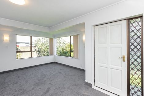 Photo of property in 24b Kotuku Place, Taradale, Napier, 4112