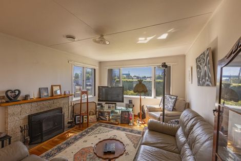 Photo of property in 120 Racecourse Road, Waipukurau, 4200