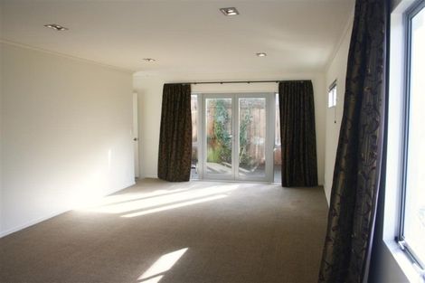 Photo of property in 15 Onslow Road, Khandallah, Wellington, 6035