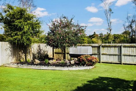 Photo of property in 109 Prince Regent Drive, Half Moon Bay, Auckland, 2012