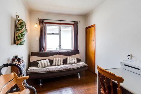 Photo of property in 1 Vogel Place, Marewa, Napier, 4110