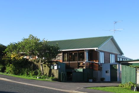 Photo of property in 53 West Hoe Heights, Orewa, 0931