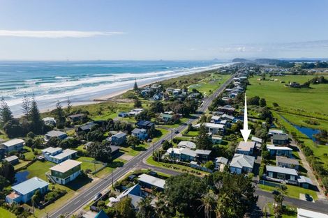 Photo of property in 1a Edwards Street, Waihi Beach, 3611