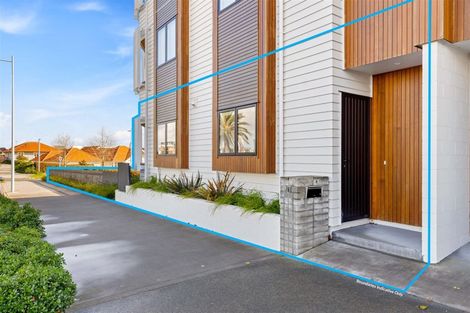 Photo of property in 260 Hobsonville Point Road, Hobsonville, Auckland, 0616