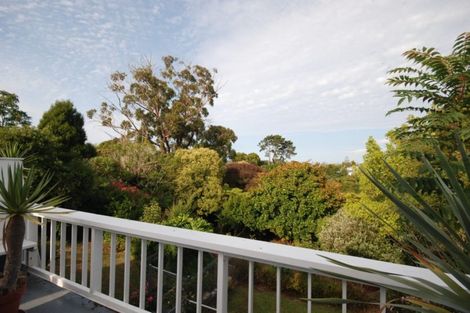 Photo of property in 53 Jaemont Avenue, Te Atatu South, Auckland, 0610