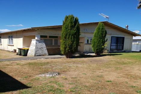 Photo of property in 54 Egmont Street, Kaponga, Hawera, 4679