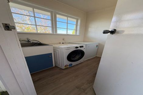 Photo of property in 4 Anich Road, Massey, Auckland, 0614