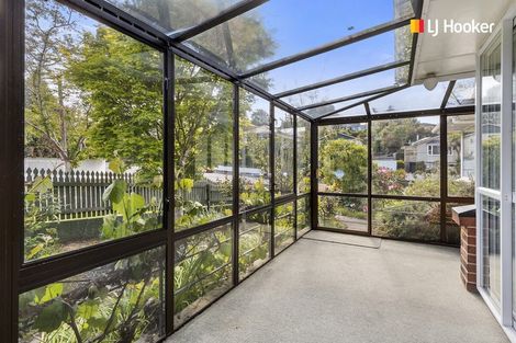 Photo of property in 1 Broomlea Street, Wakari, Dunedin, 9010