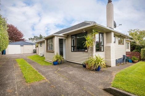 Photo of property in 294 Huatoki Street, Upper Vogeltown, New Plymouth, 4310