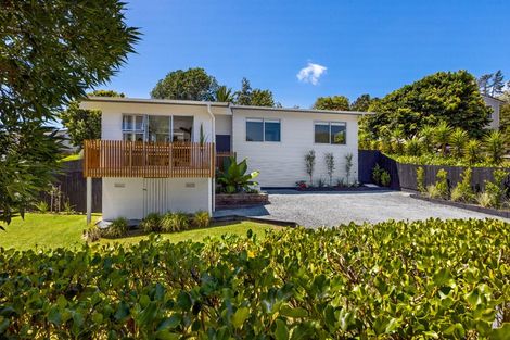 Photo of property in 18 William Hadlow Place, Hatfields Beach, Orewa, 0931