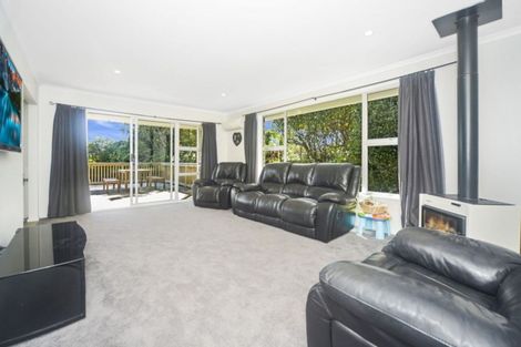Photo of property in 17 Winara Avenue, Waikanae, 5036