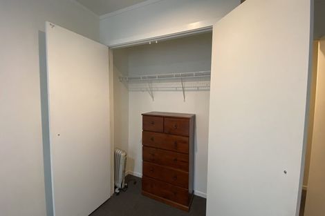 Photo of property in 8c Schnapper Rock Road, Schnapper Rock, Auckland, 0632