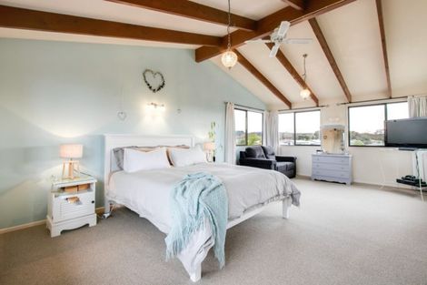 Photo of property in 3 Spriggs Crescent, Greenmeadows, Napier, 4112