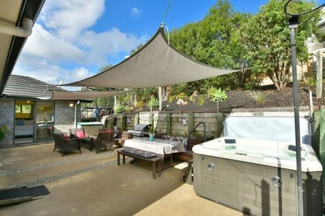 Photo of property in 11 Roberta Crescent, Orewa, 0931
