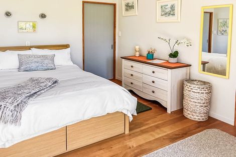 Photo of property in 13a Te Ra Crescent, Diamond Harbour, 8972